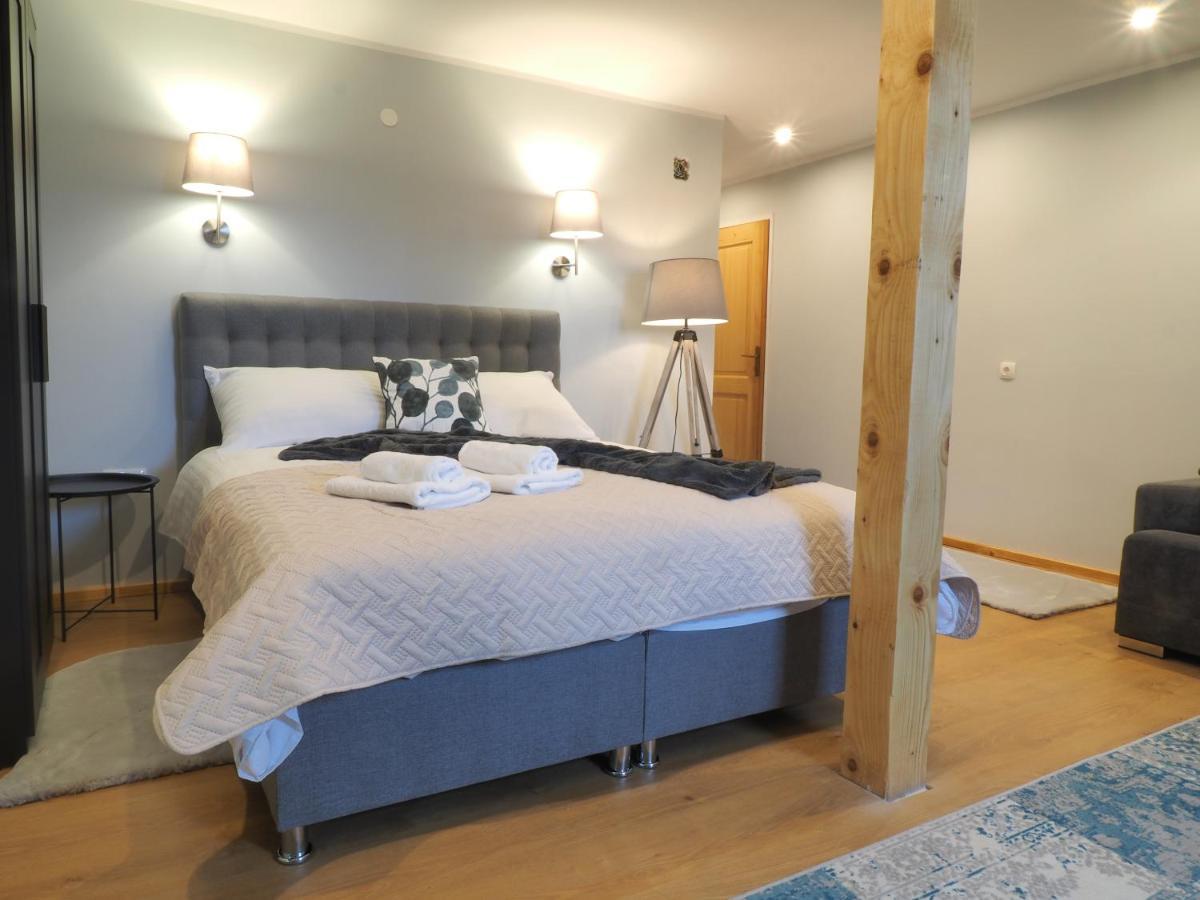 Guest House Sara Latin المظهر الخارجي الصورة