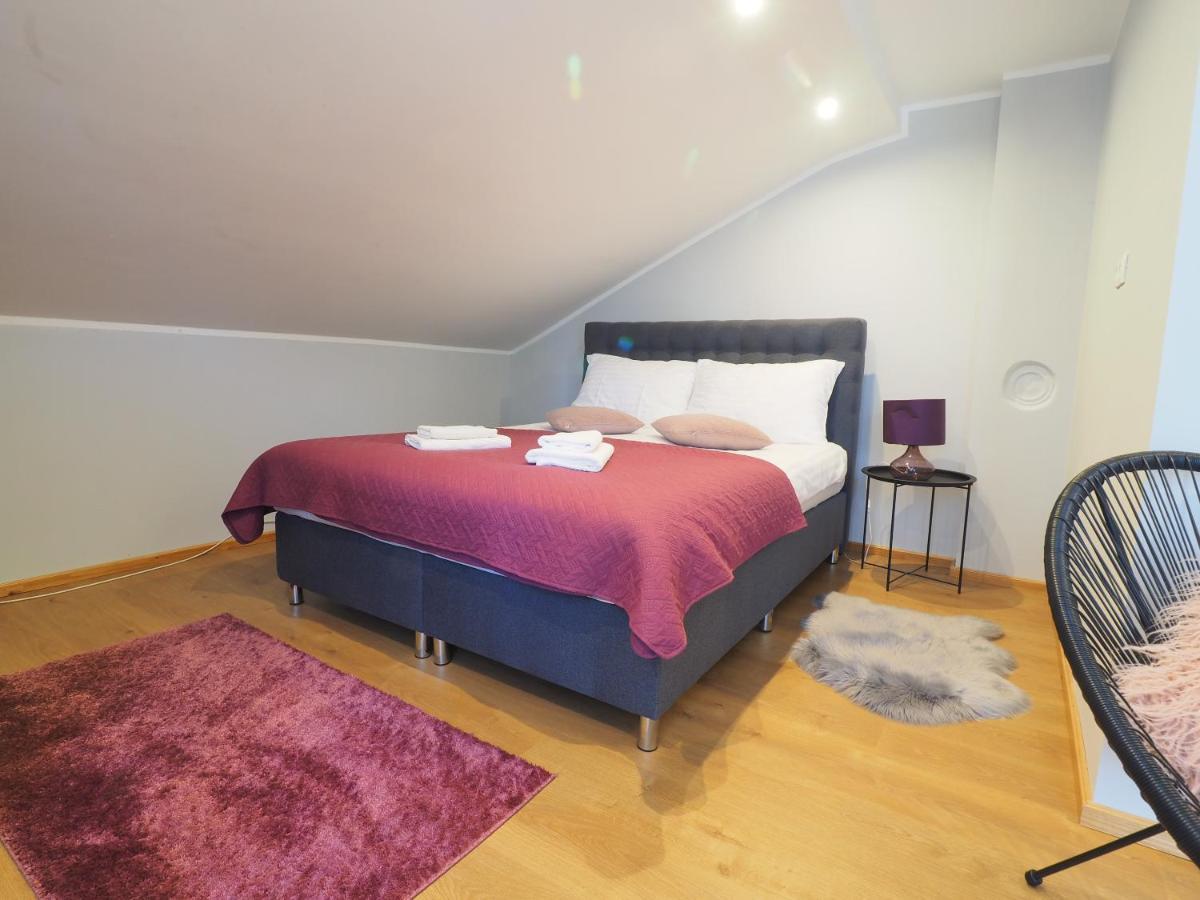 Guest House Sara Latin المظهر الخارجي الصورة