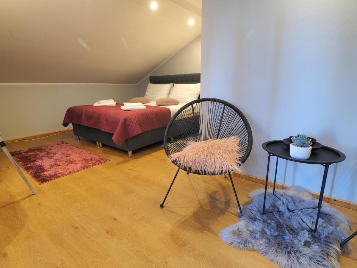 Guest House Sara Latin المظهر الخارجي الصورة