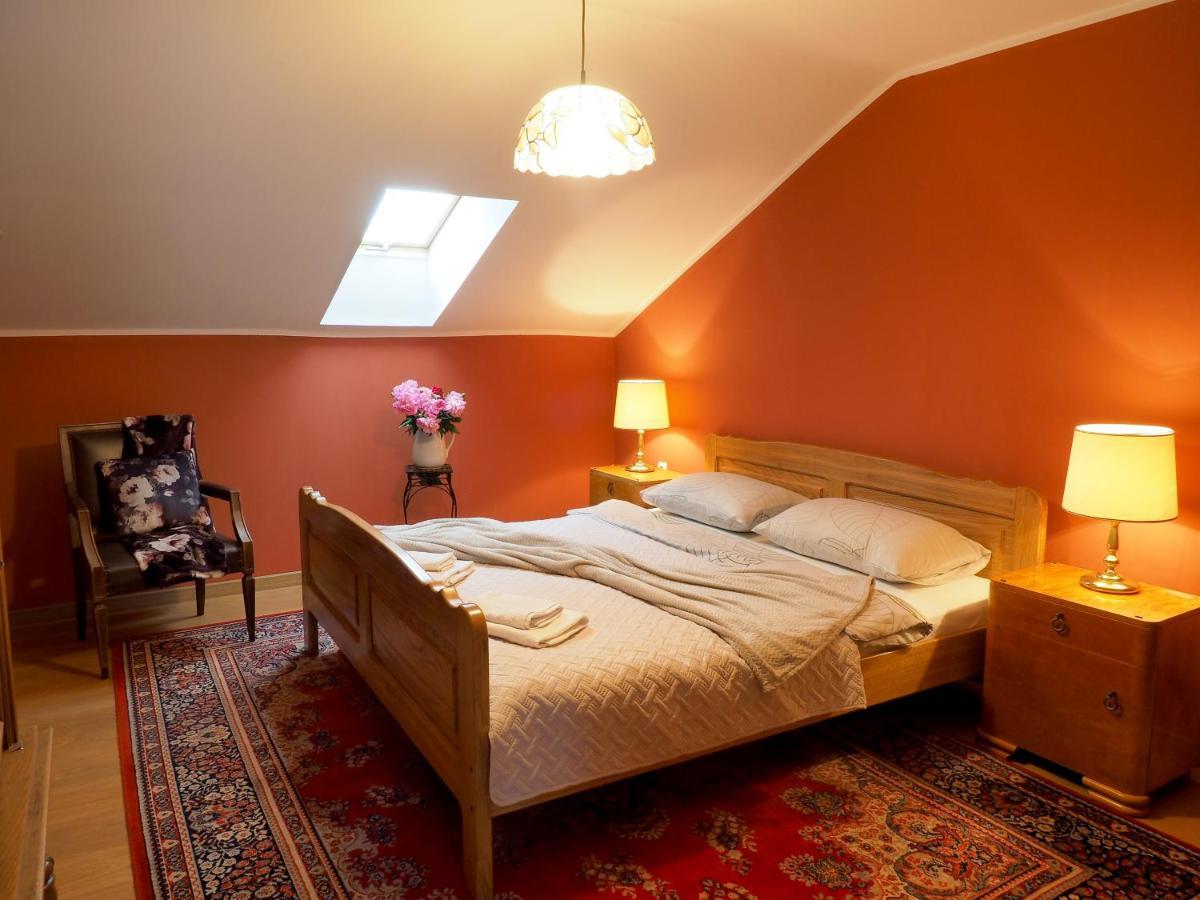 Guest House Sara Latin المظهر الخارجي الصورة
